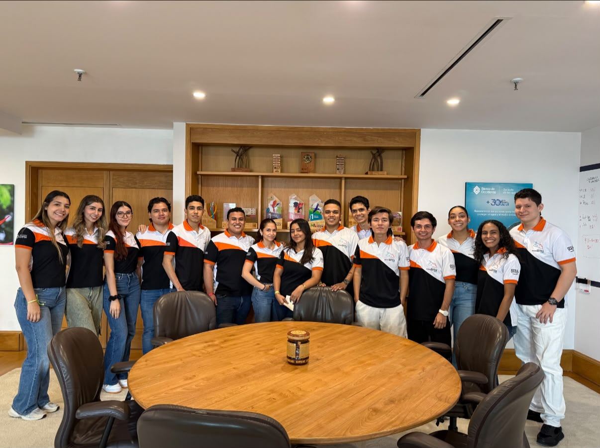 Visita a Banco de Occidente