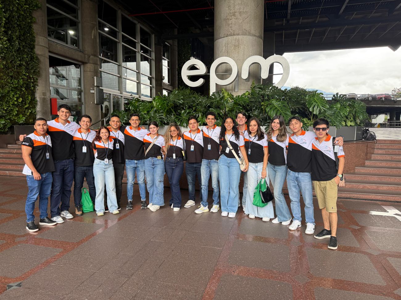 Visita a EPM